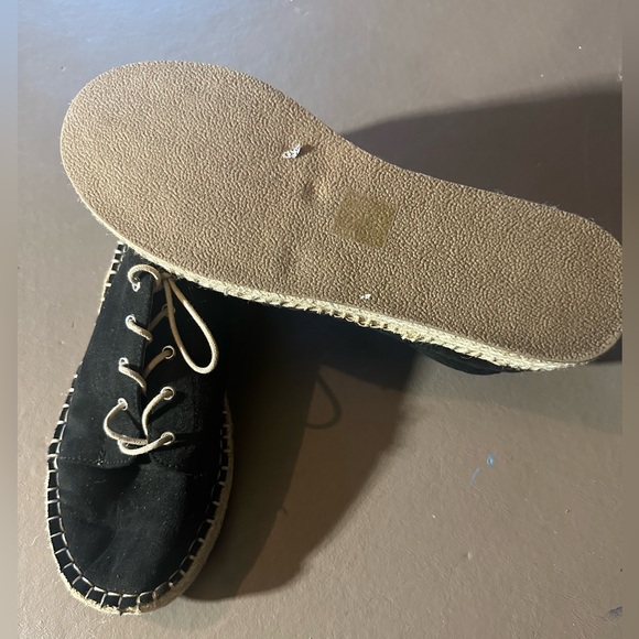 Journee Collection Womens Jordi Suede Lace up Casual and Fashion Sneakers sz 13 - Picture 8 of 8